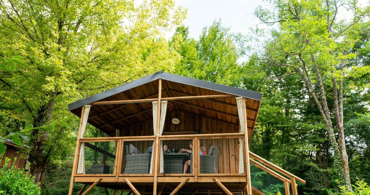 Camping De Collonges-La-Rouge Meyssac 外观 照片