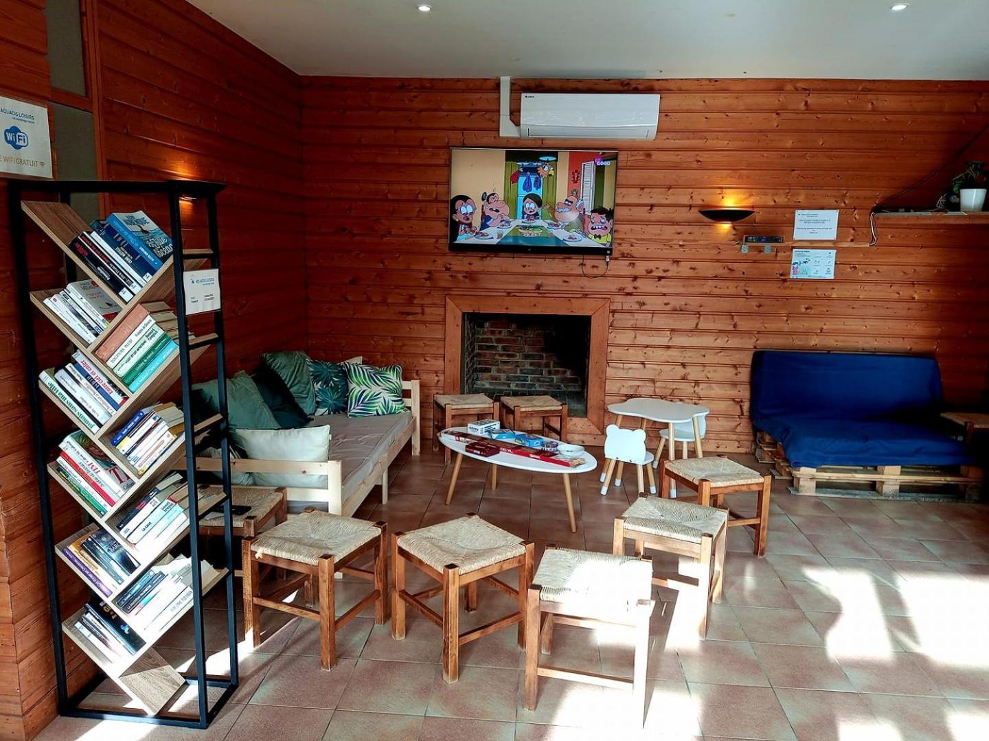 Camping De Collonges-La-Rouge Meyssac 外观 照片